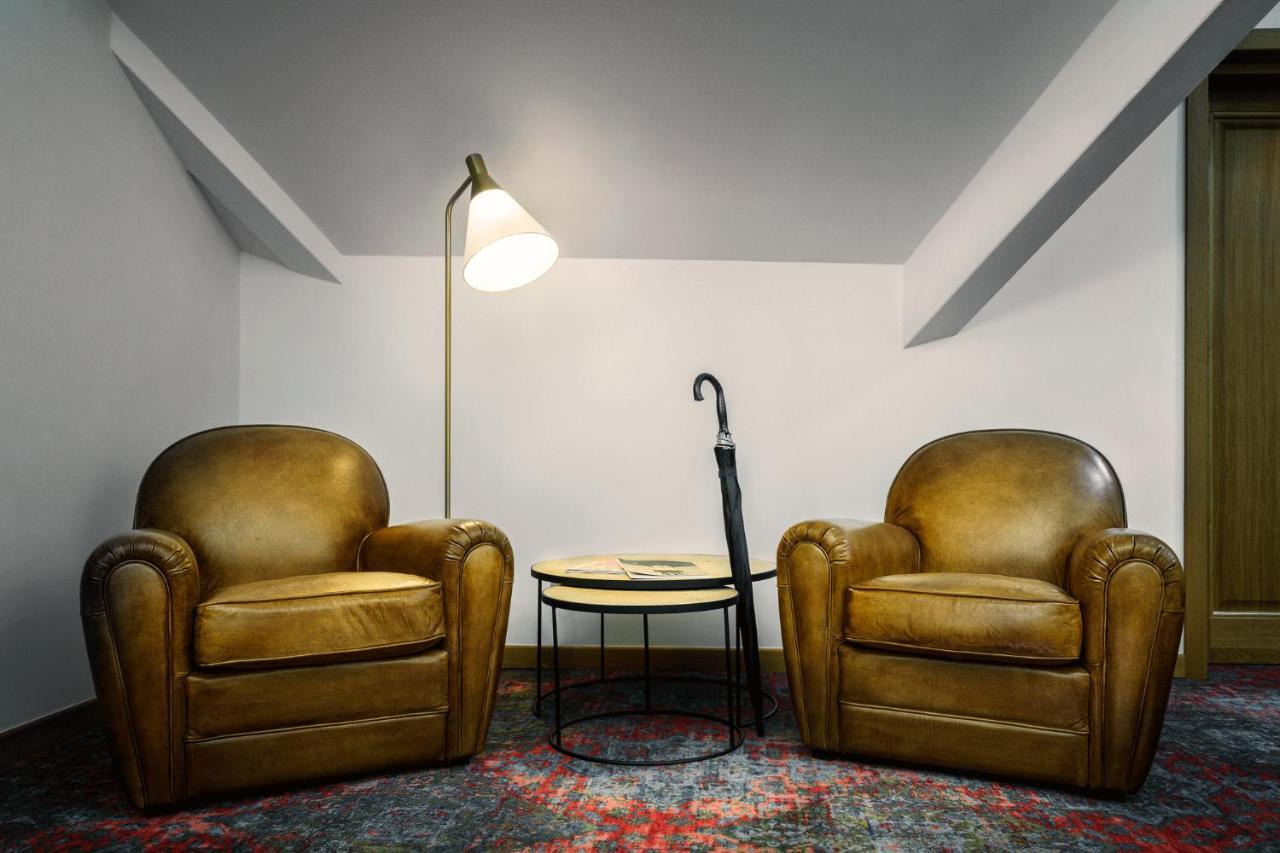 Отель La Boheme Boutique Casa Soare Бухарест Экстерьер фото