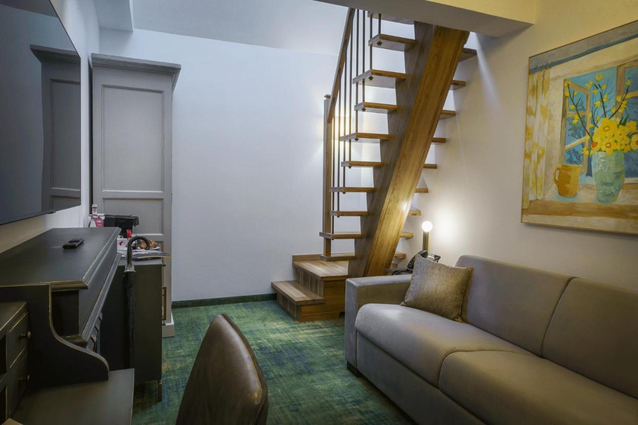 Отель La Boheme Boutique Casa Soare Бухарест Экстерьер фото